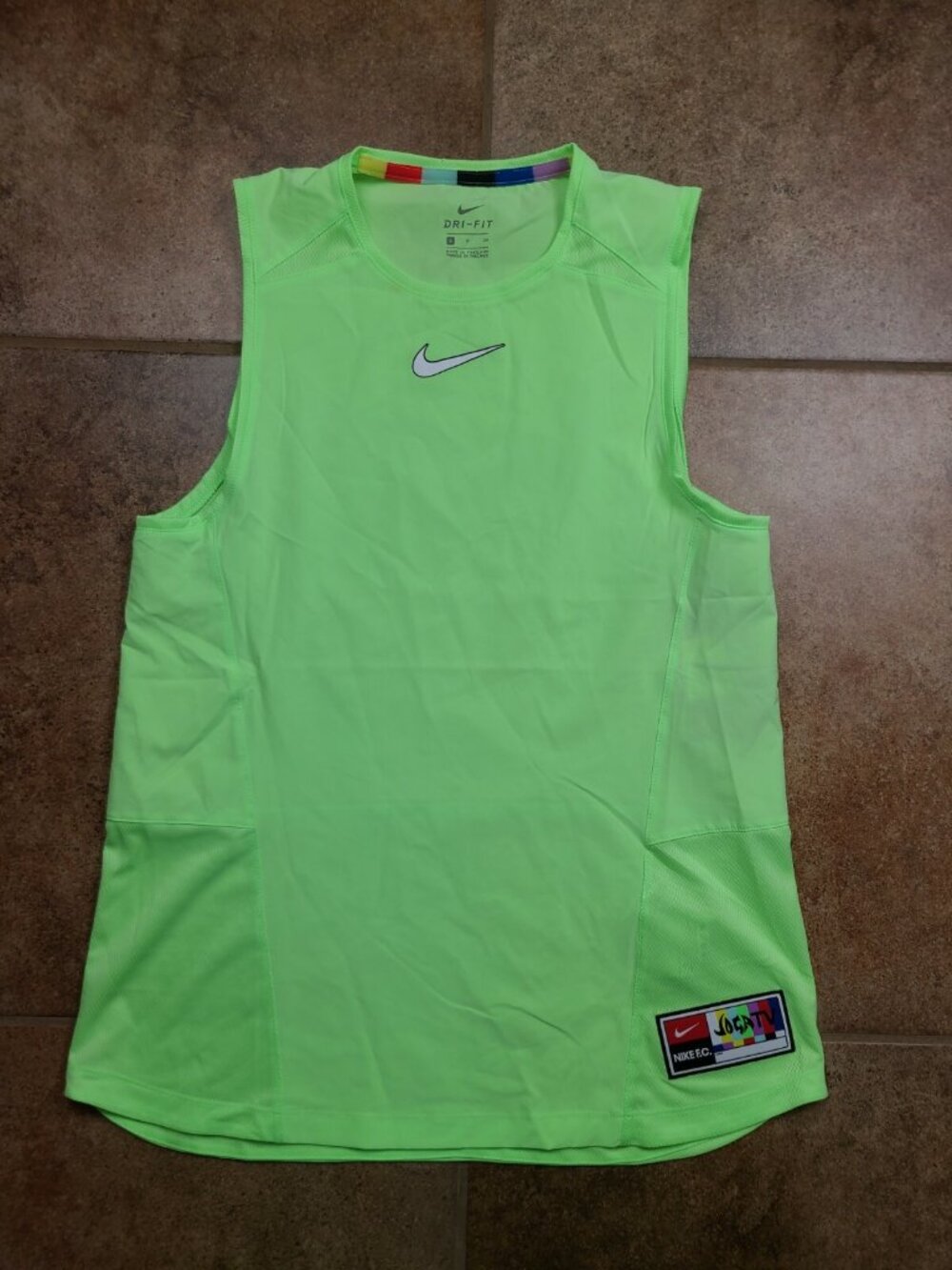 Nike FC Dri-Fit Joga Bonito TV Soccer Tank Top Womens Sz S Lime Glow CZ1017-345